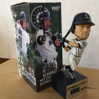 イチロー 2011年 マリナーズ 非売品 ボブルヘッド の通販 by かつお