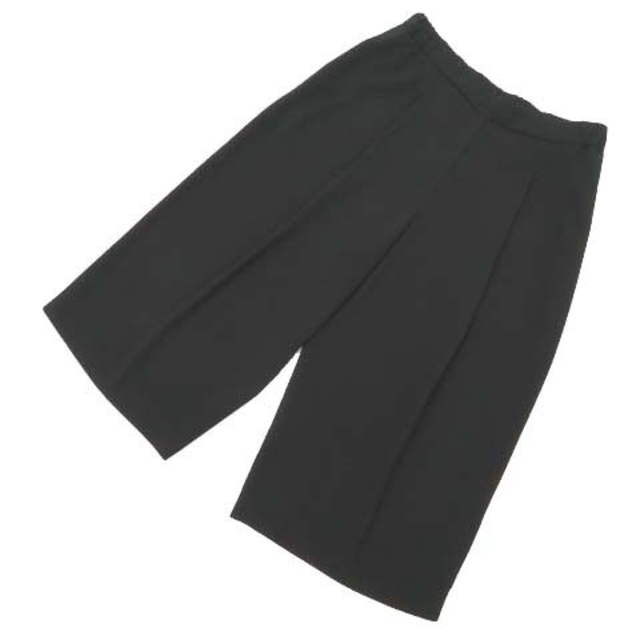 お手軽価格で贈りやすい FOXEY SHARAパンツフリーsize SHARA FOXEY極美品 - その他