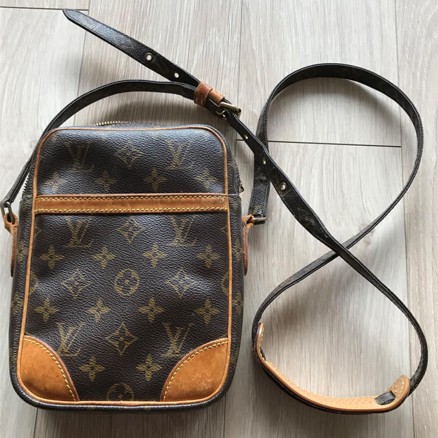 LOUIS VUITTON(ルイヴィトン)のショルダーバッグ レディースのバッグ(ショルダーバッグ)の商品写真