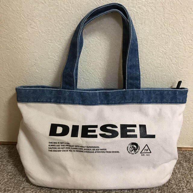 DIESEL(ディーゼル)のDIESEL ☆ キャンバスミ二 トートバッグ レディースのバッグ(トートバッグ)の商品写真