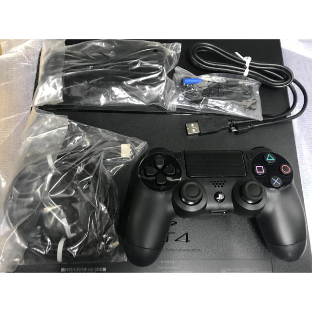 PlayStation4(プレイステーション4)の新古品 PS4 CUH-1200 即日発送 エンタメ/ホビーのゲームソフト/ゲーム機本体(家庭用ゲーム機本体)の商品写真