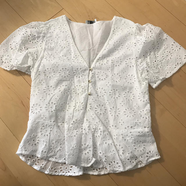 ZARA(ザラ)のZARA✳︎ペプラム✳︎シャツ レディースのトップス(シャツ/ブラウス(半袖/袖なし))の商品写真