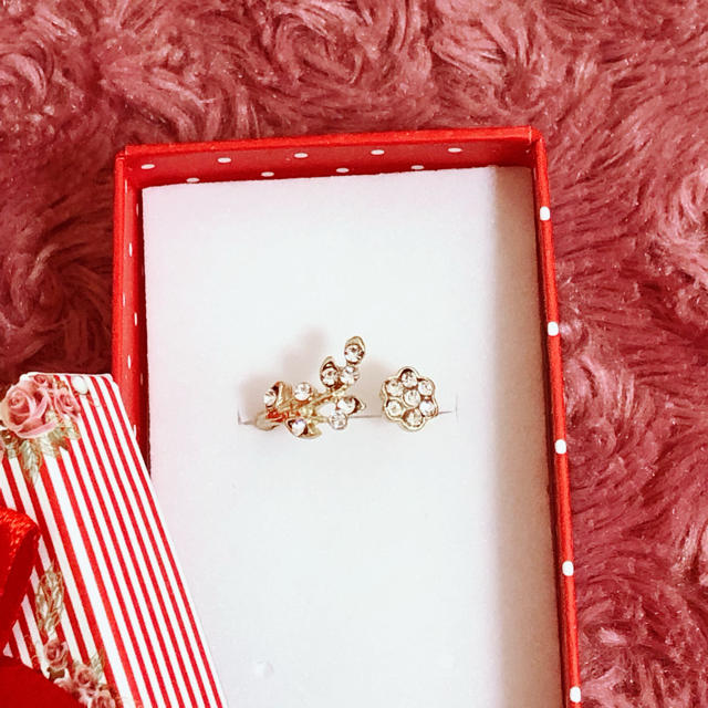 花&木の葉♡リング♡ レディースのアクセサリー(リング(指輪))の商品写真