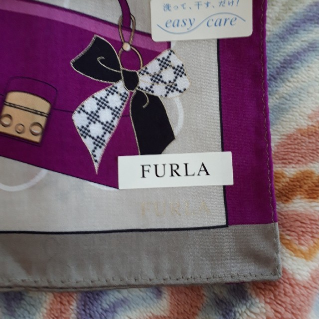 Furla(フルラ)のフルラハンカチ レディースのファッション小物(ハンカチ)の商品写真