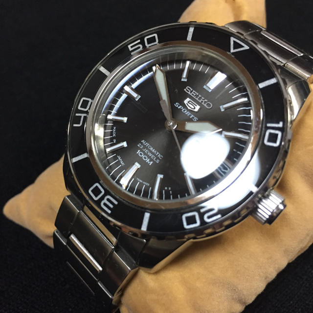 SEIKO - セイコー5 スポーツ SEIKO5 逆輸入 腕時計 自動巻き SNZH55J1の通販 by ミズキ's shop｜セイコーならラクマ