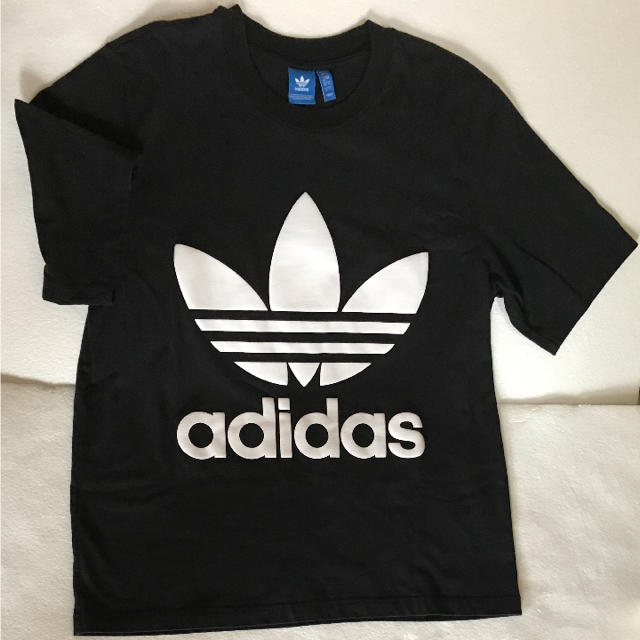 adidas(アディダス)のアディダスオリジナルス★ビッグTシャツ レディースのトップス(Tシャツ(半袖/袖なし))の商品写真