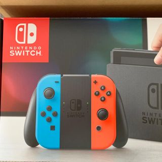 ニンテンドースイッチ(Nintendo Switch)の任天堂スイッチ(家庭用ゲーム機本体)