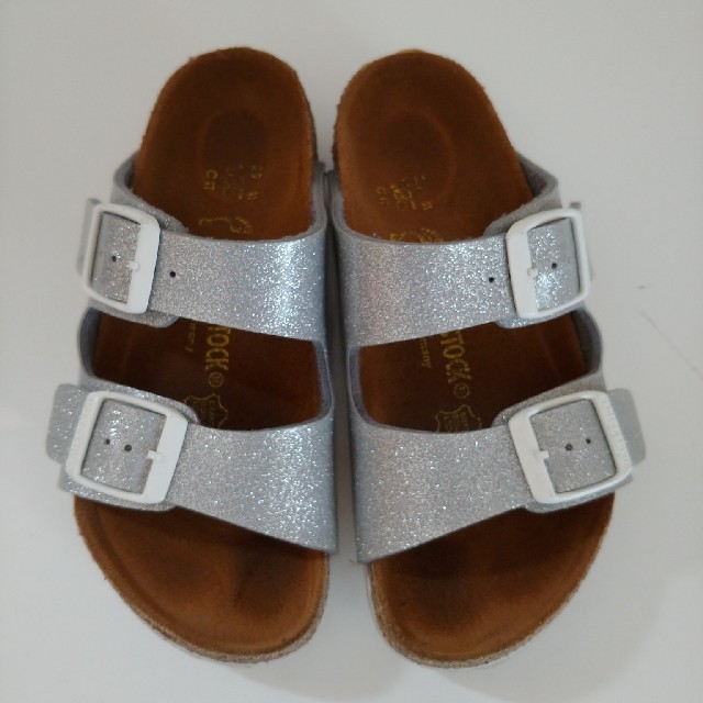 BIRKENSTOCK(ビルケンシュトック)のもちホグ様専用ビリケン  サンダル   18.5センチ キッズ/ベビー/マタニティのキッズ靴/シューズ(15cm~)(サンダル)の商品写真