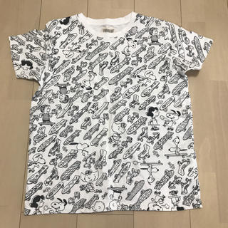 ピーナッツ(PEANUTS)のPEANUTS柄 白Tシャツ(半袖)(Tシャツ(半袖/袖なし))