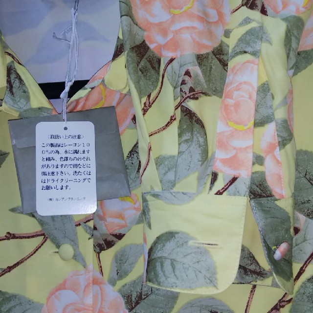 JUNKO SHIMADA(ジュンコシマダ)の未使用、新品、JUNKO SHIMADA オーバーブラウス 9サイズ 大きめ レディースのトップス(シャツ/ブラウス(長袖/七分))の商品写真
