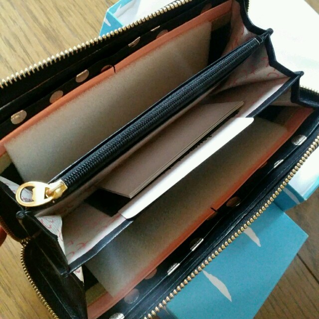 TSUMORI CHISATO(ツモリチサト)の＊にゃお子＊様専用♡CARRY財布 レディースのファッション小物(財布)の商品写真