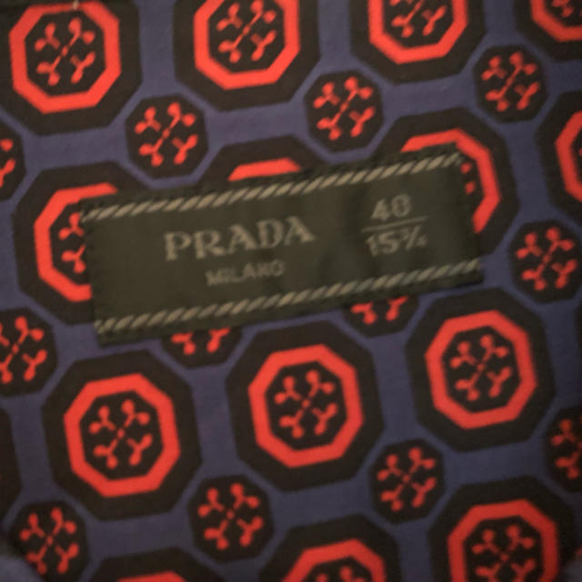 PRADA(プラダ)の期間限定値下げ★PRADA  スタッズシャツ  12ss   メンズのトップス(シャツ)の商品写真