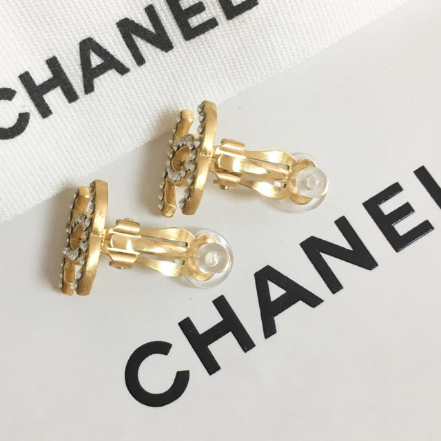 CHANEL - 正規品 シャネル イヤリング ゴールド ココマーク ラインストーン 金 石 ロゴの通販 by ☆ハーベスト☆｜シャネルならラクマ