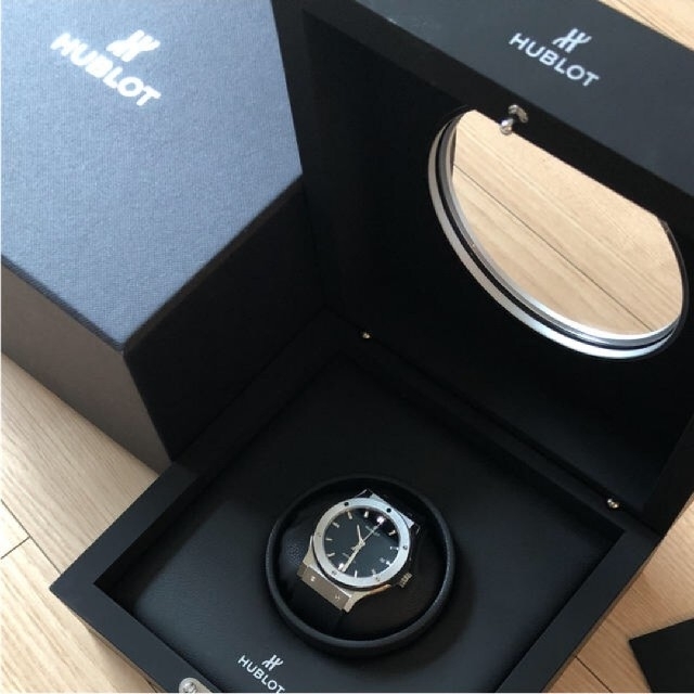 HUBLOT(ウブロ)のHUBLOTクラシックフュージョン メンズの時計(腕時計(アナログ))の商品写真