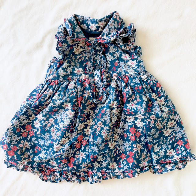 babyGAP(ベビーギャップ)のBaby GAP 花柄ワンピース 12～18M 80cm 美品 キッズ/ベビー/マタニティのベビー服(~85cm)(ワンピース)の商品写真