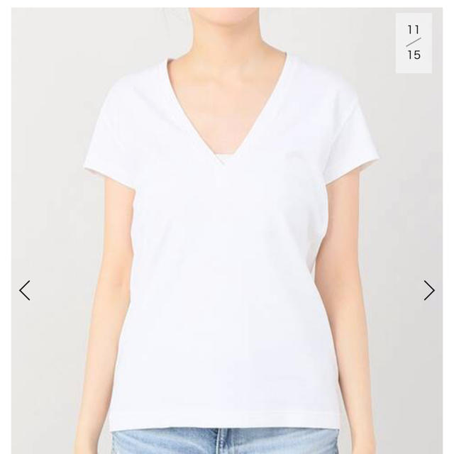 MADISONBLUE(マディソンブルー)のMADISONBLUE DEEP V NECK Tシャツ 白 レディースのトップス(Tシャツ(半袖/袖なし))の商品写真