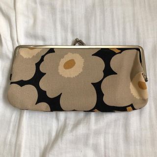 マリメッコ(marimekko)のマリメッコがま口(ポーチ)