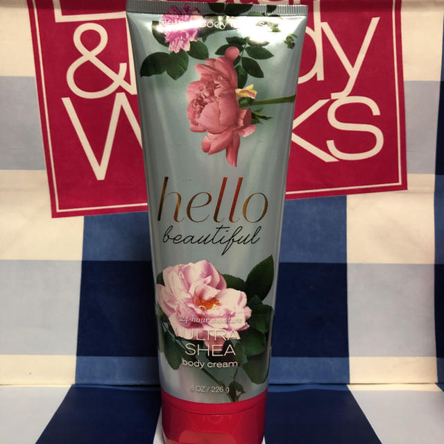 Bath & Body Works(バスアンドボディーワークス)の大人気！ハロービューテフル☆ボディクリーム コスメ/美容のボディケア(ボディクリーム)の商品写真