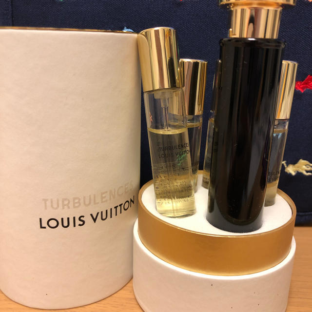 LOUIS VUITTON(ルイヴィトン)のルイヴィトン トラベルスプレー タービュランス コスメ/美容の香水(ユニセックス)の商品写真