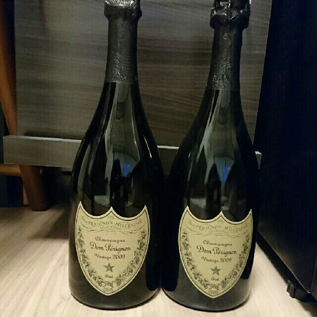 Dom Pérignon(ドンペリニヨン)のドン・ペリニヨン 2009 2本セット 食品/飲料/酒の酒(シャンパン/スパークリングワイン)の商品写真