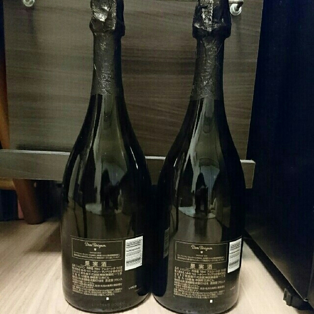 Dom Pérignon(ドンペリニヨン)のドン・ペリニヨン 2009 2本セット 食品/飲料/酒の酒(シャンパン/スパークリングワイン)の商品写真