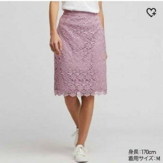 ユニクロ(UNIQLO)の新品タグつき☆ユニクロ今季レースタイトスカート☆ラベンダーピンクM(ひざ丈スカート)