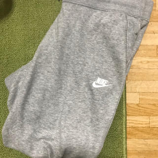 ナイキ(NIKE)のNIKE スウェットパンツ(スキニーパンツ)