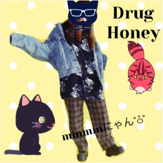 FUNKY FRUIT(ファンキーフルーツ)の【Drug】モザイクテディベアビックシルエット半袖Tワンピ レディースのトップス(Tシャツ(半袖/袖なし))の商品写真