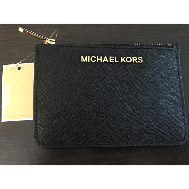 Michael Kors(マイケルコース)の【Michael Kors】カードホルダー・コインケース レディースのファッション小物(名刺入れ/定期入れ)の商品写真