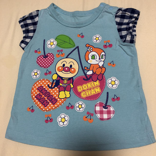 アンパンマン(アンパンマン)のアンパンマン ドキンちゃん Tシャツ 90サイズ キッズ/ベビー/マタニティのキッズ服女の子用(90cm~)(Tシャツ/カットソー)の商品写真