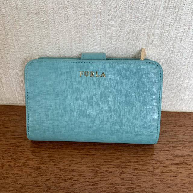 Furla(フルラ)の美品❤︎《フルラ 》二つ折り財布♪ レディースのファッション小物(財布)の商品写真