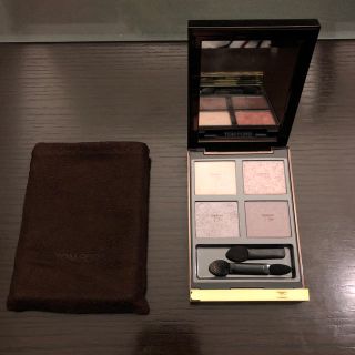 トムフォード(TOM FORD)の 値下げ交渉受付中です！アイ カラー クォード  セダクティブローズ 12(アイシャドウ)