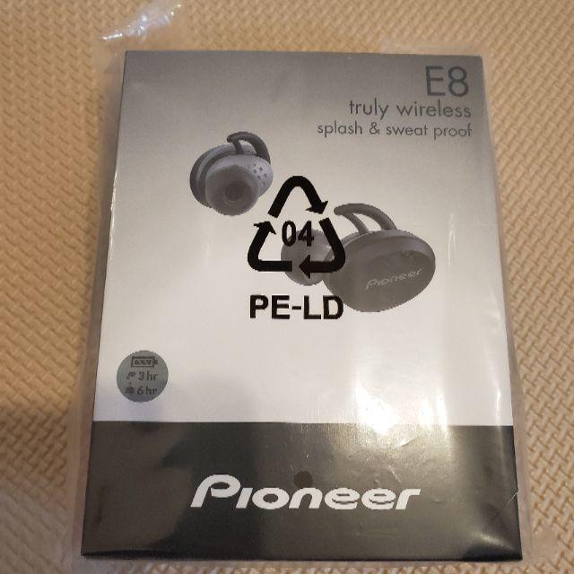 Pioneer(パイオニア)のホワイティー様専用　新品 パイオニア Pioneer ワイヤレスイヤホン スマホ/家電/カメラのオーディオ機器(ヘッドフォン/イヤフォン)の商品写真