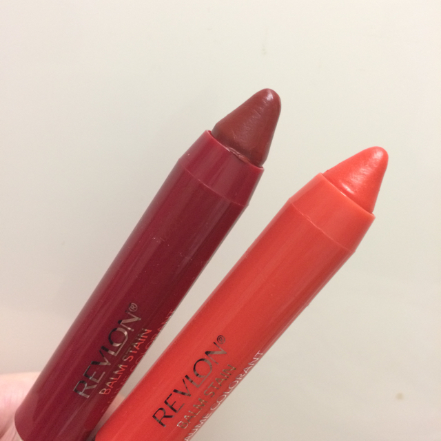 REVLON(レブロン)のレブロン バームステイン クレヨン リップ 赤 オレンジ コスメ/美容のベースメイク/化粧品(口紅)の商品写真