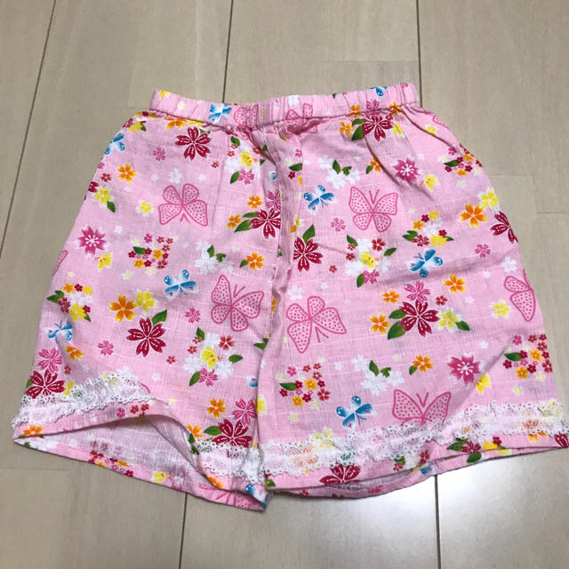 西松屋(ニシマツヤ)の女の子 100サイズ 甚平さん キッズ/ベビー/マタニティのキッズ服女の子用(90cm~)(甚平/浴衣)の商品写真