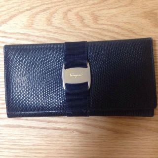 サルヴァトーレフェラガモ(Salvatore Ferragamo)のフェラガモ 長財布(財布)