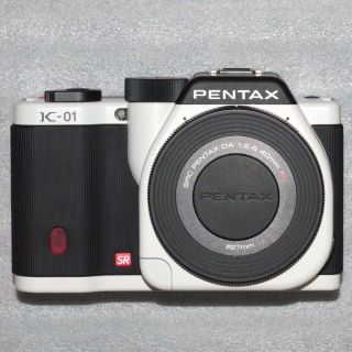 PENTAX K-01 レンズキット DA 40mm F2.8 XS付 良品 | www.jarussi.com.br