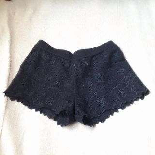 スナイデル(SNIDEL)のsnidel13.ss黒ショーパン(ショートパンツ)