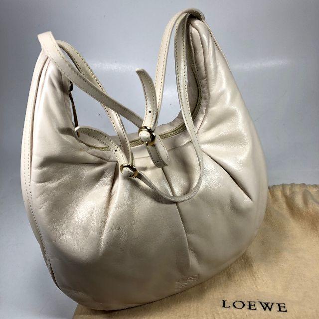 LOEWE(ロエベ)の【美品】ロエベ レザー 軽量ハンドバッグ アイボリー 保存袋付 レディースのバッグ(ハンドバッグ)の商品写真