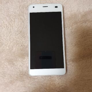 キョウセラ(京セラ)のmiraie f  KYV39SVA SIMフリー(スマートフォン本体)