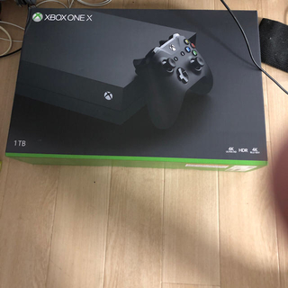 エックスボックス(Xbox)のxbox one x(家庭用ゲーム機本体)