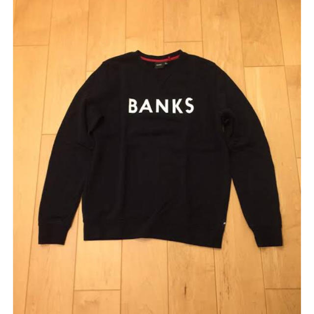 Banks トレーナー