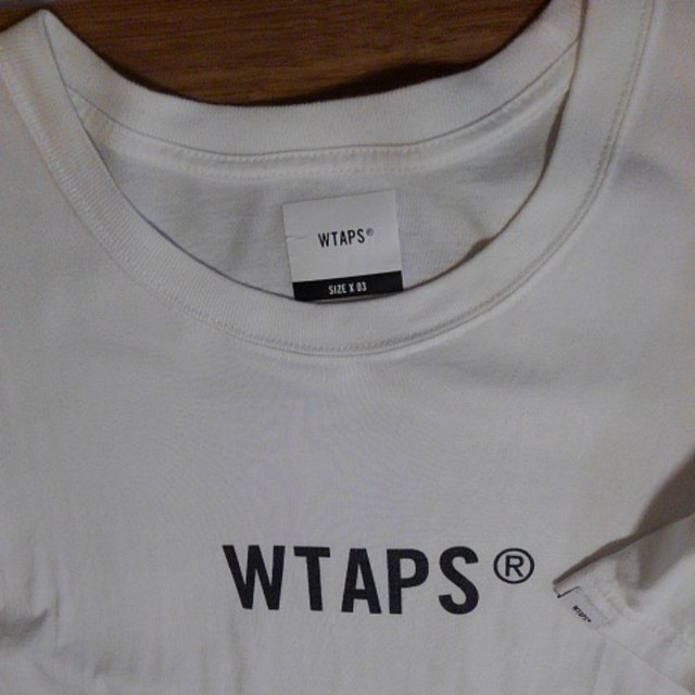 W)taps(ダブルタップス)のW)taps ダブルタップス ロゴTシャツ 白 Ｌサイズ タグ ジッパー付属品付 メンズのトップス(Tシャツ/カットソー(半袖/袖なし))の商品写真