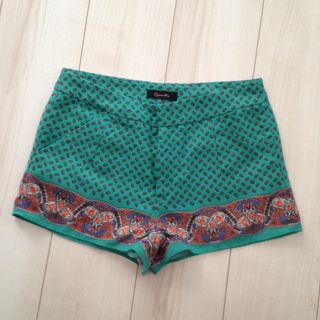 ラグナムーン(LagunaMoon)の２８日までお取り置き(ショートパンツ)