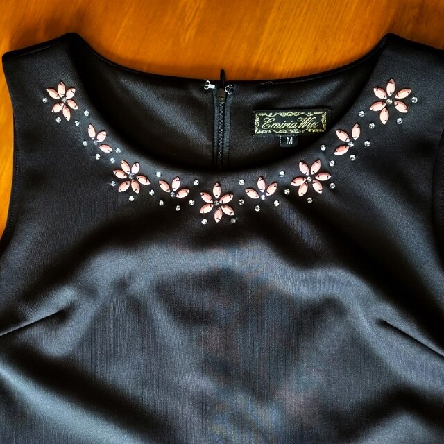 EmiriaWiz(エミリアウィズ)のEmiriaWiz エミリアウィズ ピンクビジュー ブラック ワンピース ドレス レディースのワンピース(ミニワンピース)の商品写真