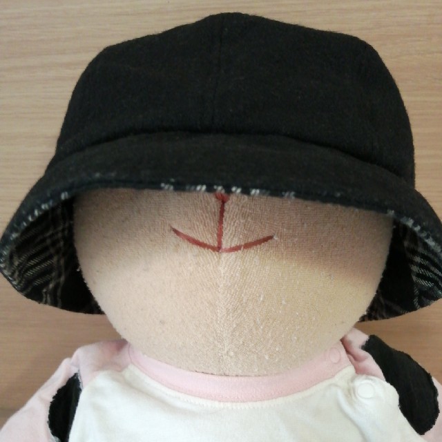 ☆レディース キャスケット 黒 裏地チェック☆ レディースの帽子(キャスケット)の商品写真
