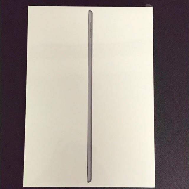 Apple(アップル)のiPad Air 2019 64GB スペースグレー MUUJ2J/A スマホ/家電/カメラのPC/タブレット(タブレット)の商品写真