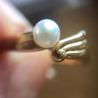 ミキモト(MIKIMOTO)のとっても可愛い！ミキモト 天使の羽根デザインのベビーパールリング(リング(指輪))