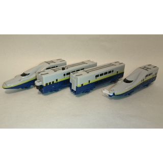 タカラトミー(Takara Tomy)のプラレールアドバンス E4系新幹線MAX イエローストライプ(鉄道模型)