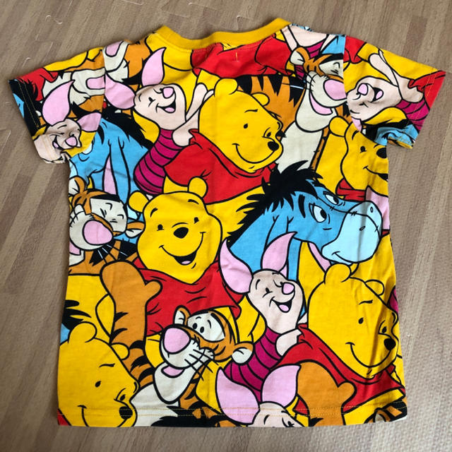 Disney(ディズニー)のディズニーランド プーさんTシャツ 100cm キッズ/ベビー/マタニティのキッズ服男の子用(90cm~)(Tシャツ/カットソー)の商品写真